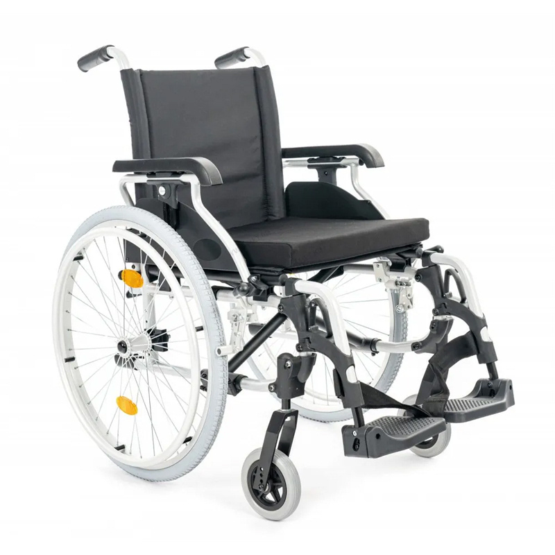 Кресло-коляска МЕТ (Stable) для инвалидов МЕТ МК-200
